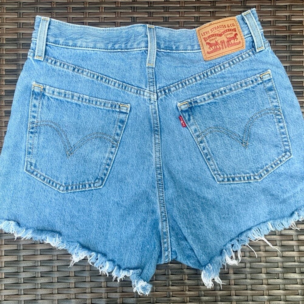 Levi’s High Waisted Mom Shorts